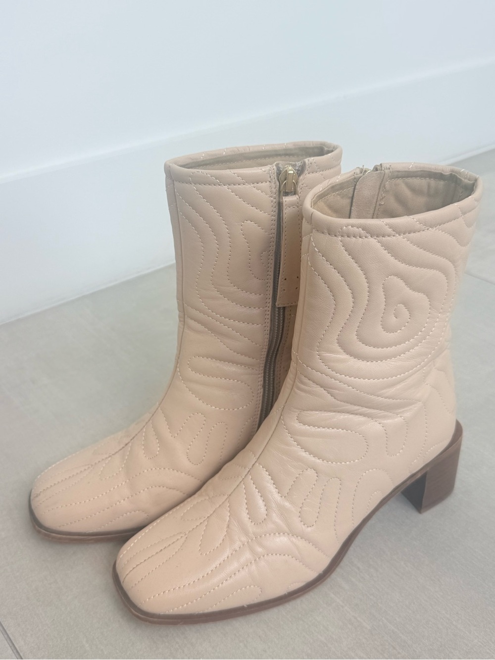 Scotch & Soda Quilted Cream Ankle Boots with Block Heel